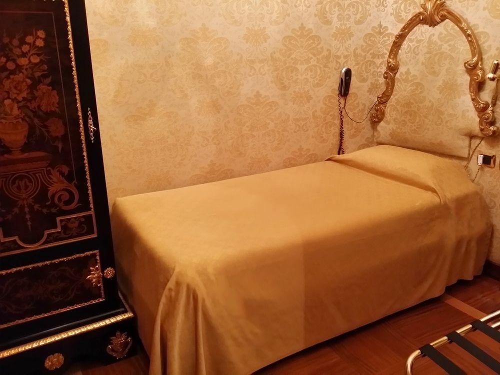 Hotel Des Epoques Rome Luaran gambar